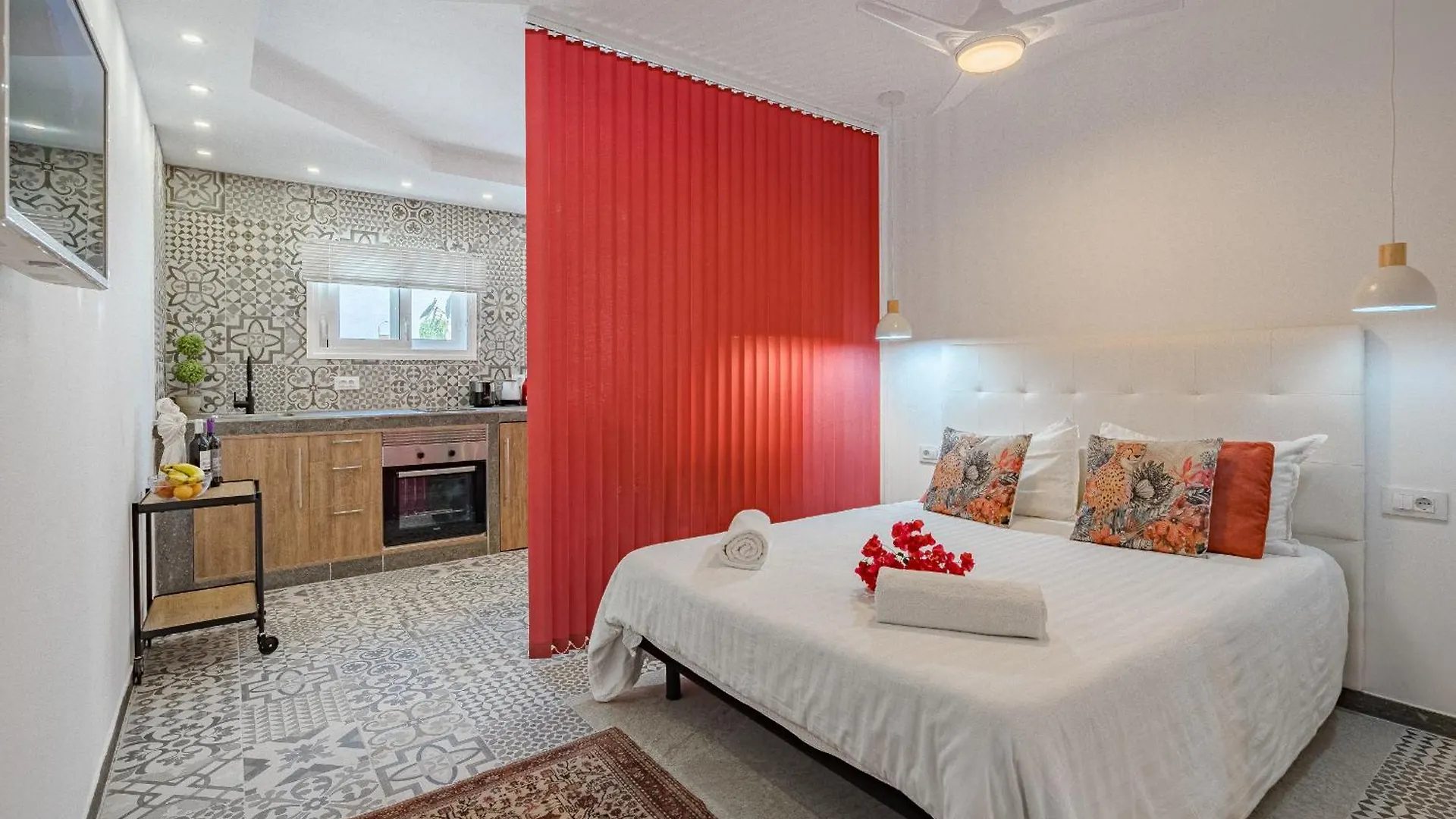 Angel'S Tropical Suite Callao Salvaje