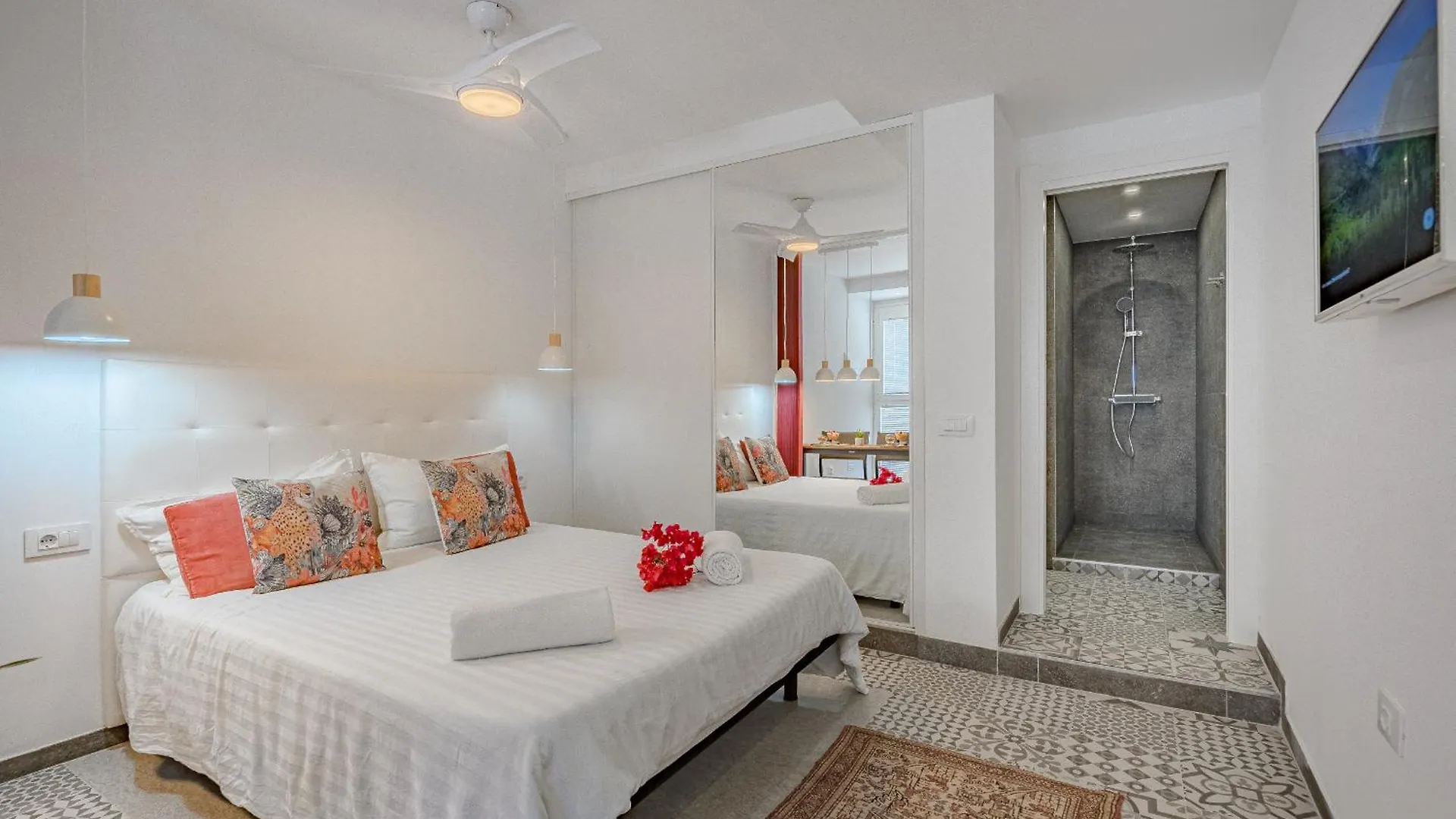 Angel'S Tropical Suite Callao Salvaje